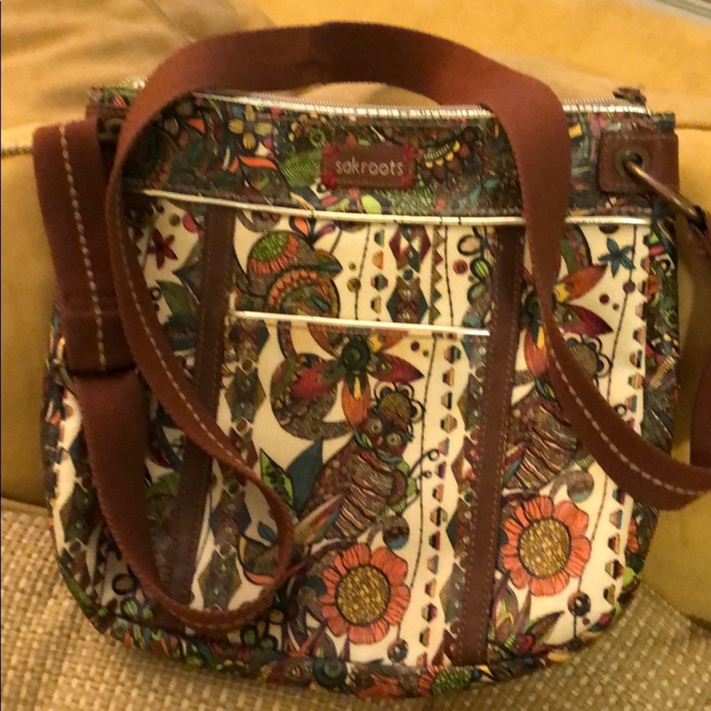 Sakroots Artist Circle basic crossbody bag